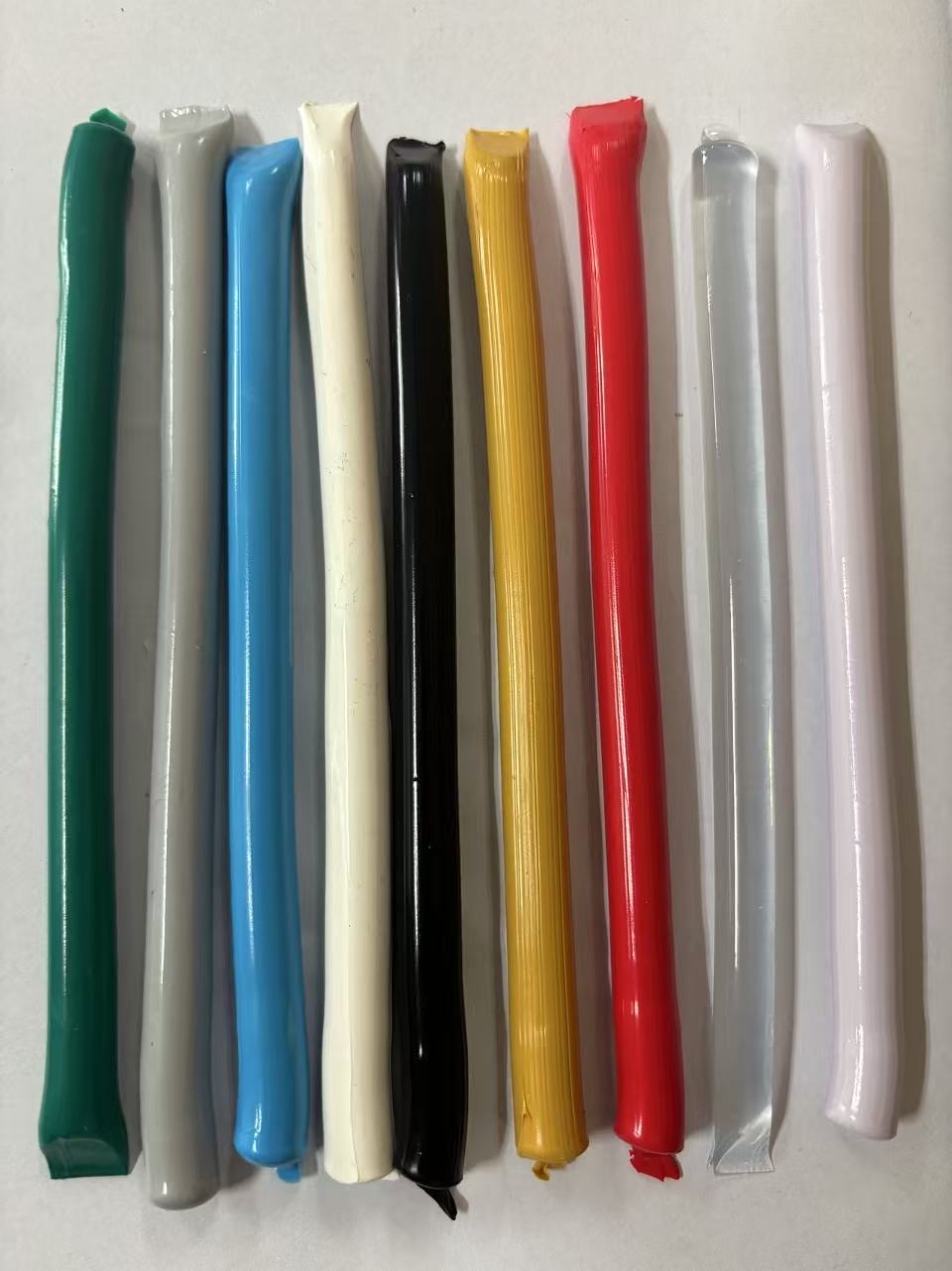 Neueste Unternehmensblogs über Cleaner Surface Performance Starts with Advanced SMP & STP Polymer Technology
